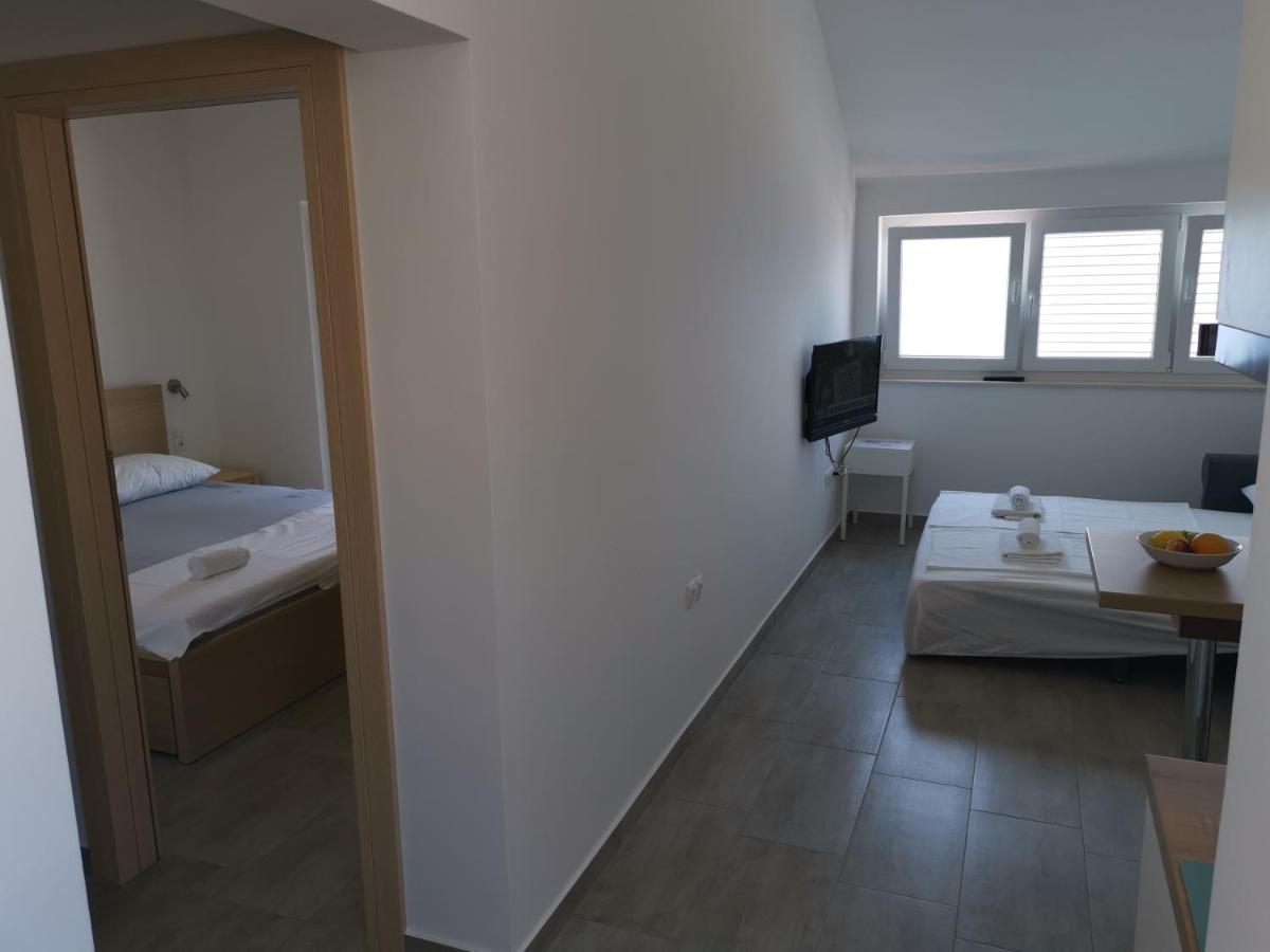 Apartments ZINA Lokva Rogoznica Buitenkant foto